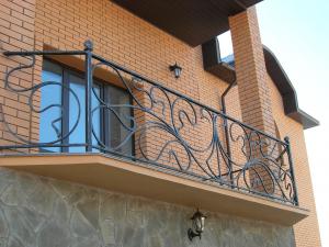 Кованые балконы | Высокотехнологичные сооружения