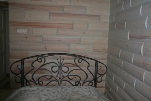 4 Кованая кровать ― Художественная ковка ОГО, кованые лестницы